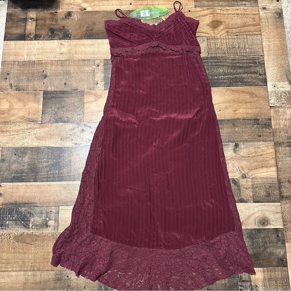 Farm Rio Lace Empire Waist Dress - Picture 2 of 7